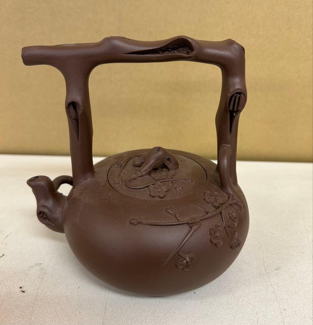 P98 中国 宜興紫砂　手彫梅模様 工芸急須 廃盤品　紫砂壺 手作り茶壺　茶道具