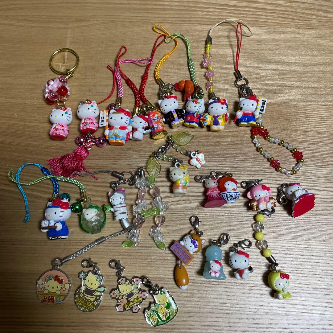 ご当地キティ　ストラップ　まとめ売り