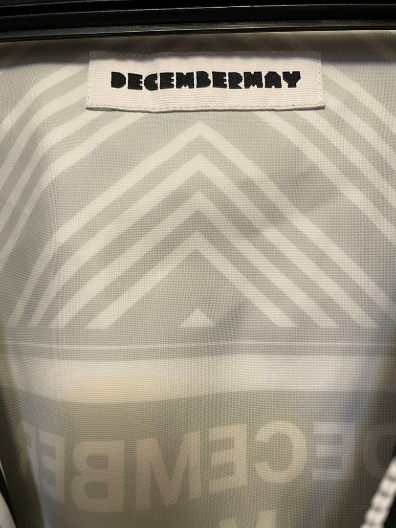 ✳︎スリーフォー✳︎DECEMBERMAY✳︎フード付きブルゾン✳︎