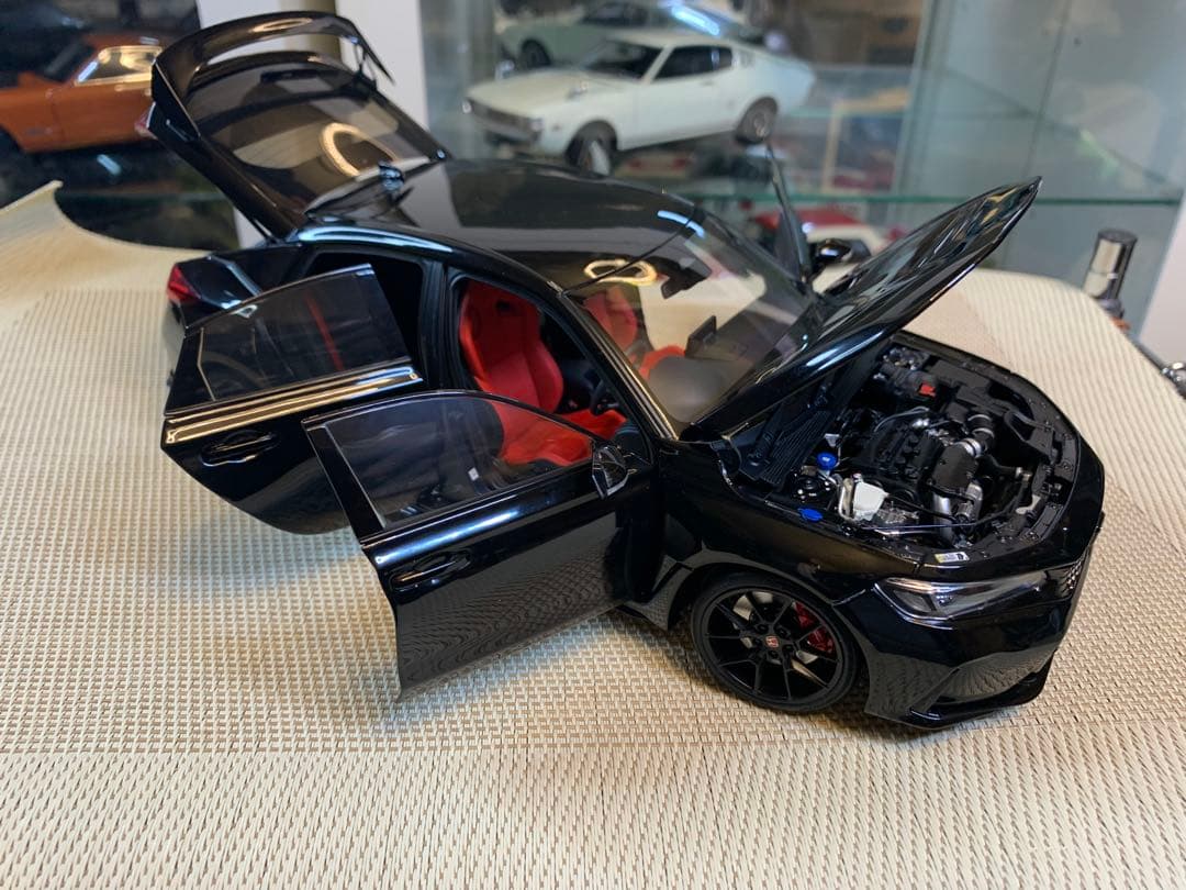 MOTORHELIX 1/18 ホンダシビックtypeR(ブラック)