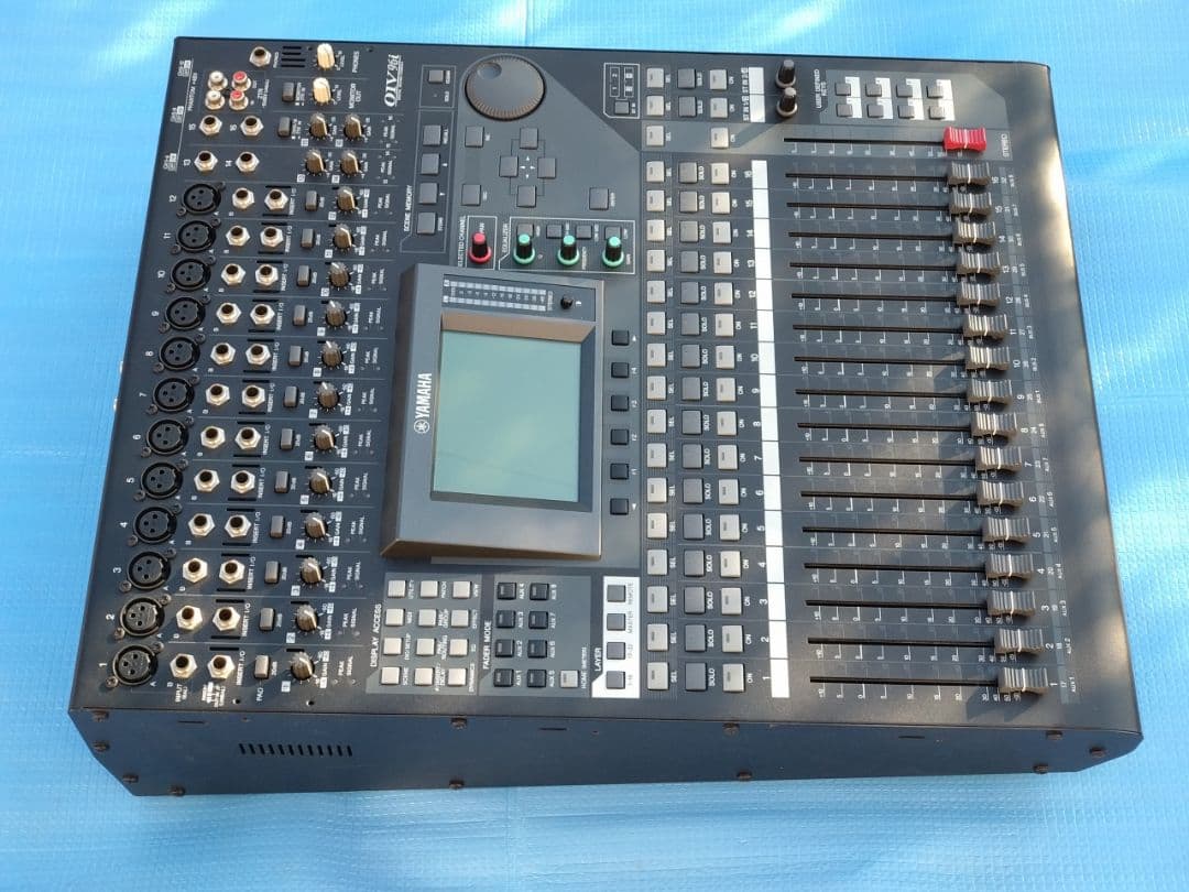 YAMAHA 01V96i デジタルミキサー ヤマハ O1V96i