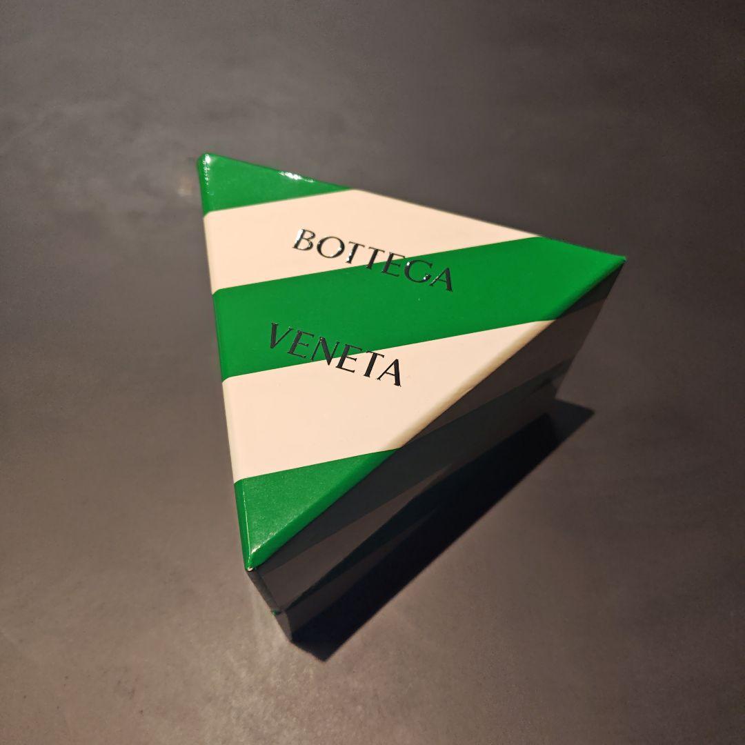 Bottega Veneta トライアングルドミノ