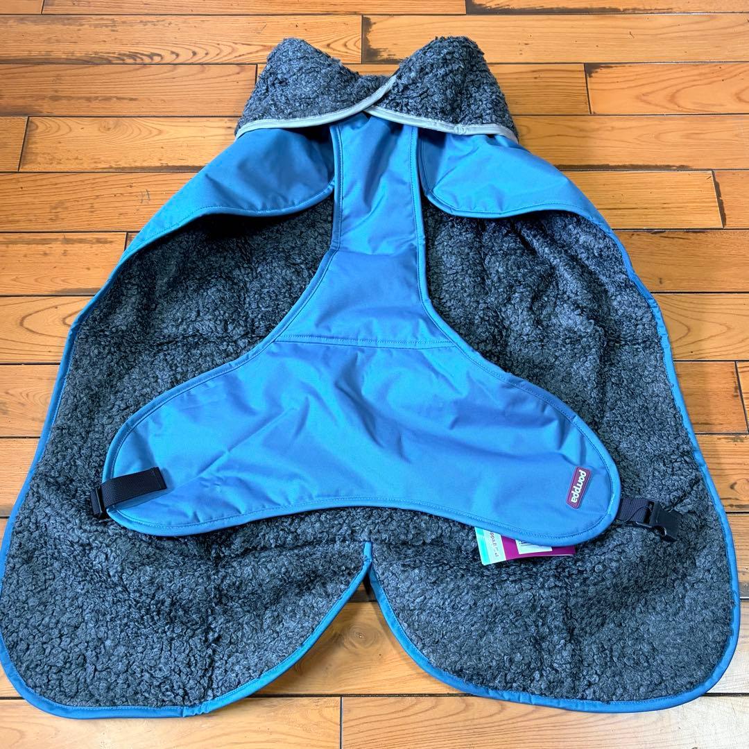 トッパポムッパ　大型犬服　コート　冬　防寒　ペトロール　青　Pomppa