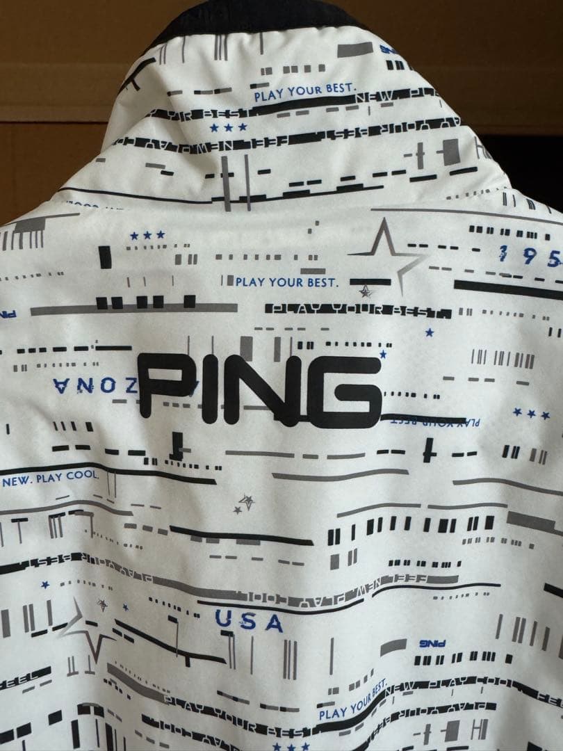 ピン　ウィンドブレーカー