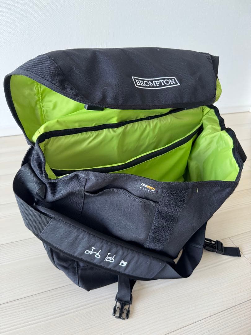 [超美品］BROMPTON C メッセンジャーバッグ　レインカバー付き
