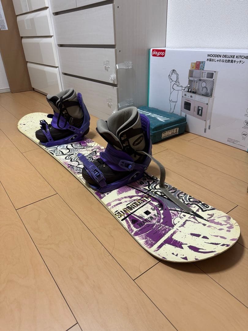 スノーボードビンディング ブーツ付き紫/白