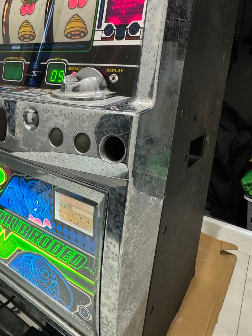 【希少】クラブロデオ T スロット 不要機 実機 家庭用電源 パチスロ実機