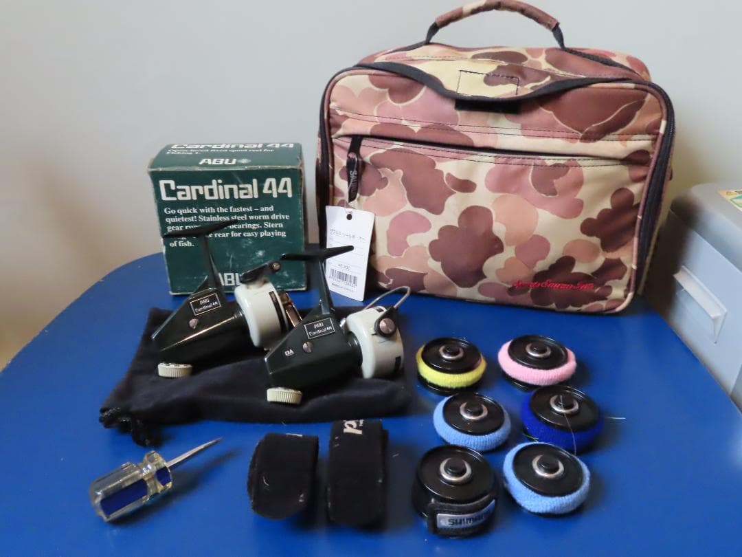 【美品】ABU Cardinal 44 & リールケース +α