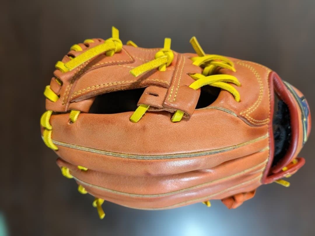 MIZUNO 軟式用グローブ オレンジ