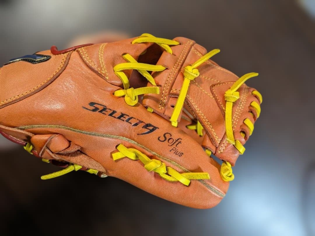 MIZUNO 軟式用グローブ オレンジ