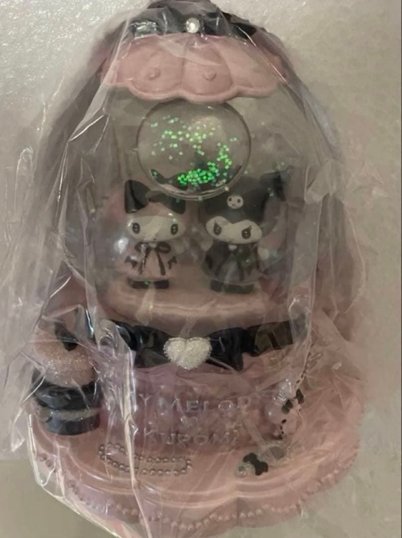 マイメロクロミ光るスノードーム