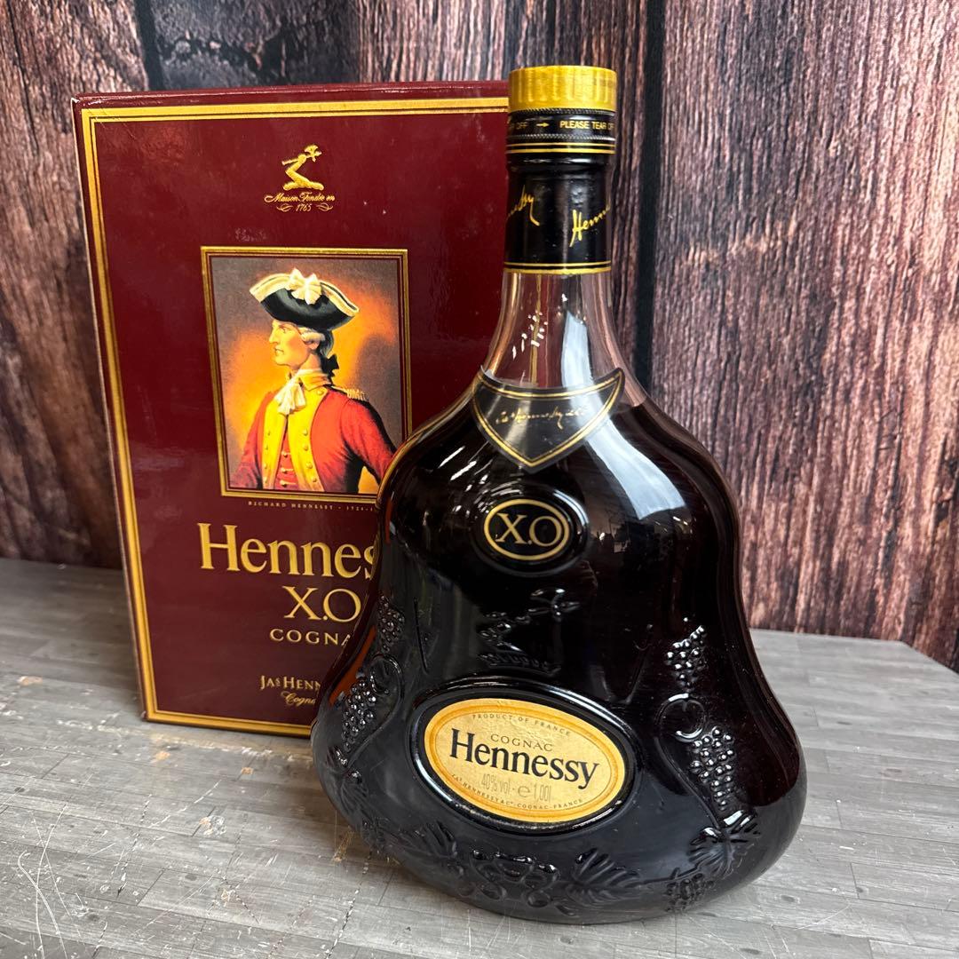 ヘネシーＸＯ 1000m l 金キャップ箱付 未開封保管品