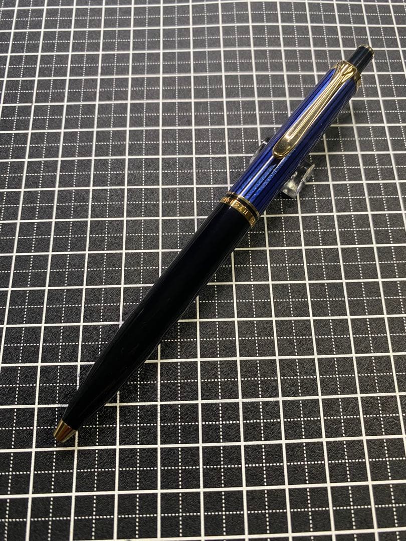 Pelikan Souveran K400 Blue-Stripe ボールペン