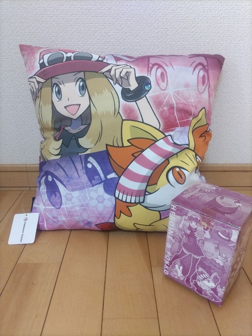 ポケットモンスター X Y 女主人公 セレナ フォッコ　クッション　タンブラー