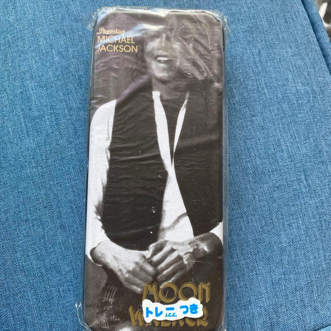 マイケルジャクソン　MOON WALKER