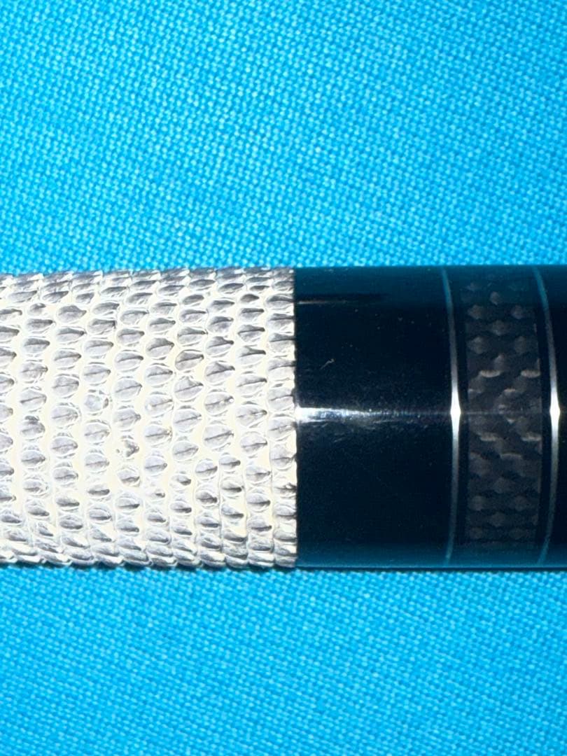 ビリヤードキュー カーボンファイバー