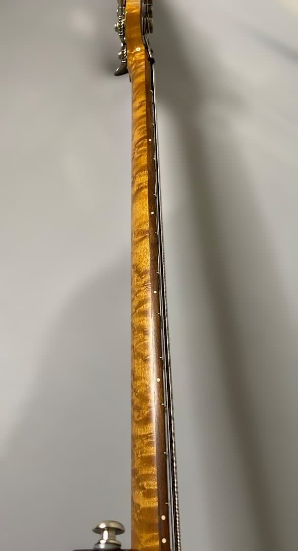 ベース MUSICMAN STINGRAY LIMITED EDITION 2012