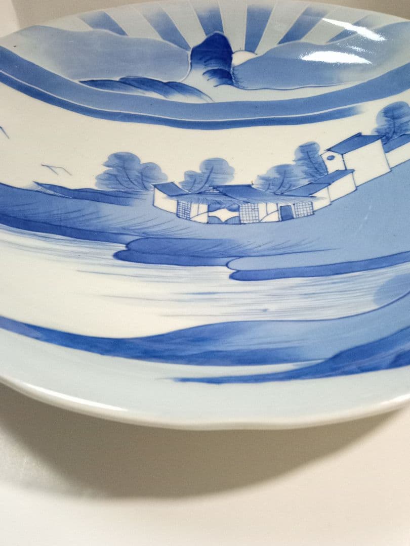 古伊万里　大皿　染付　日の出　山水　アンティーク