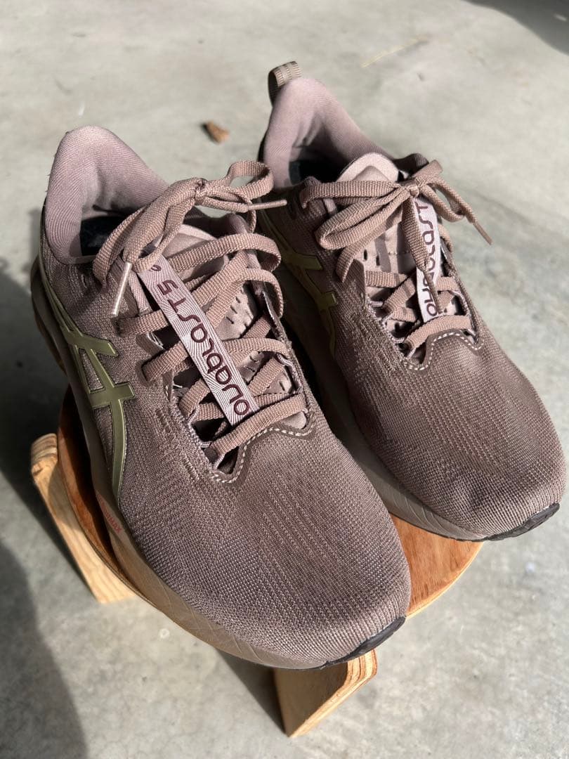 ASICS NOVABLAST 5 ブロンズ 25.0