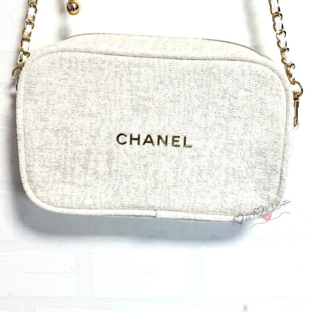 限定色❤CHANEL❤VIP限定 コスメポーチ チェーン付 ラメ入り ホワイト