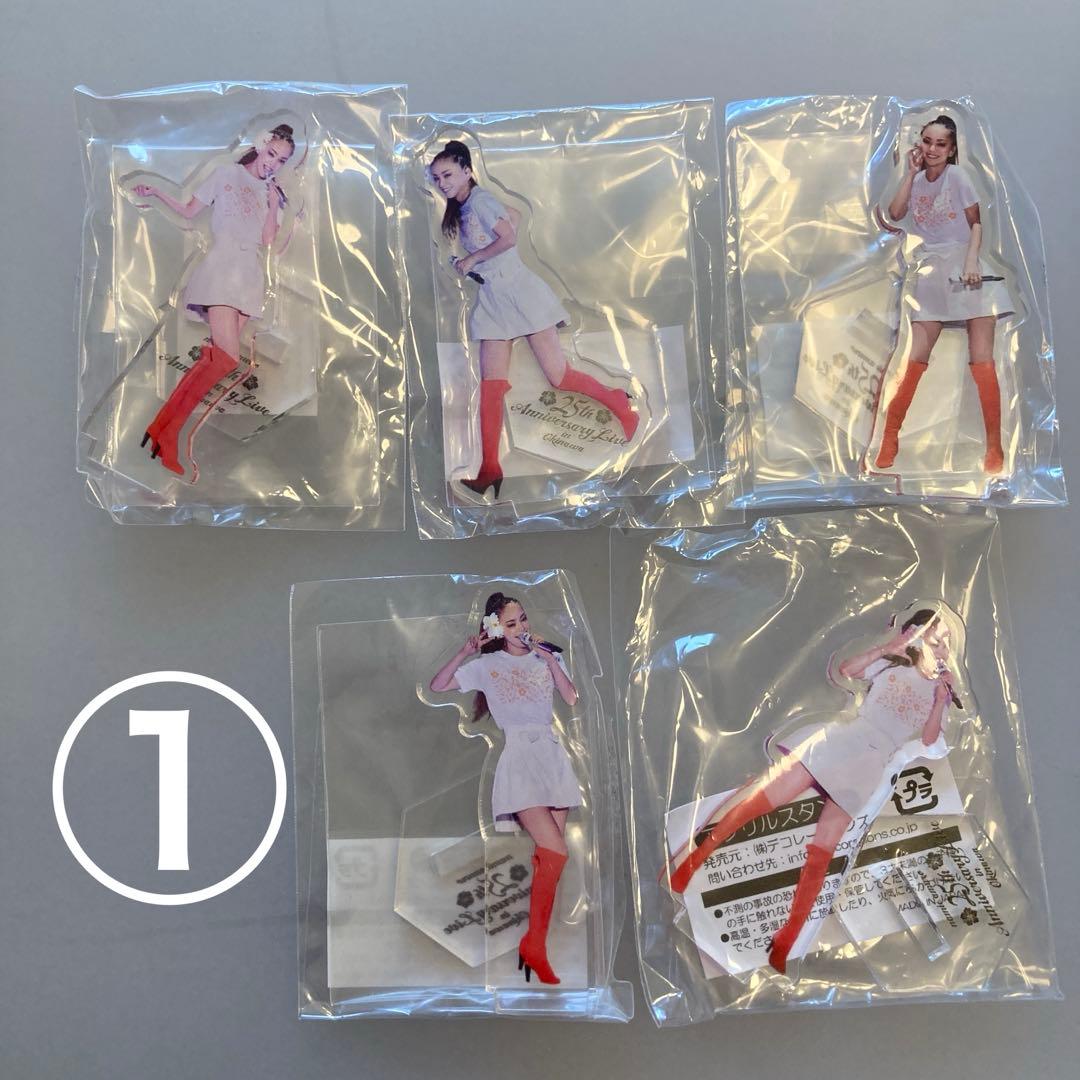 アクリルスタンド マグネット　安室奈美恵　ガチャ　ファイナルスペース