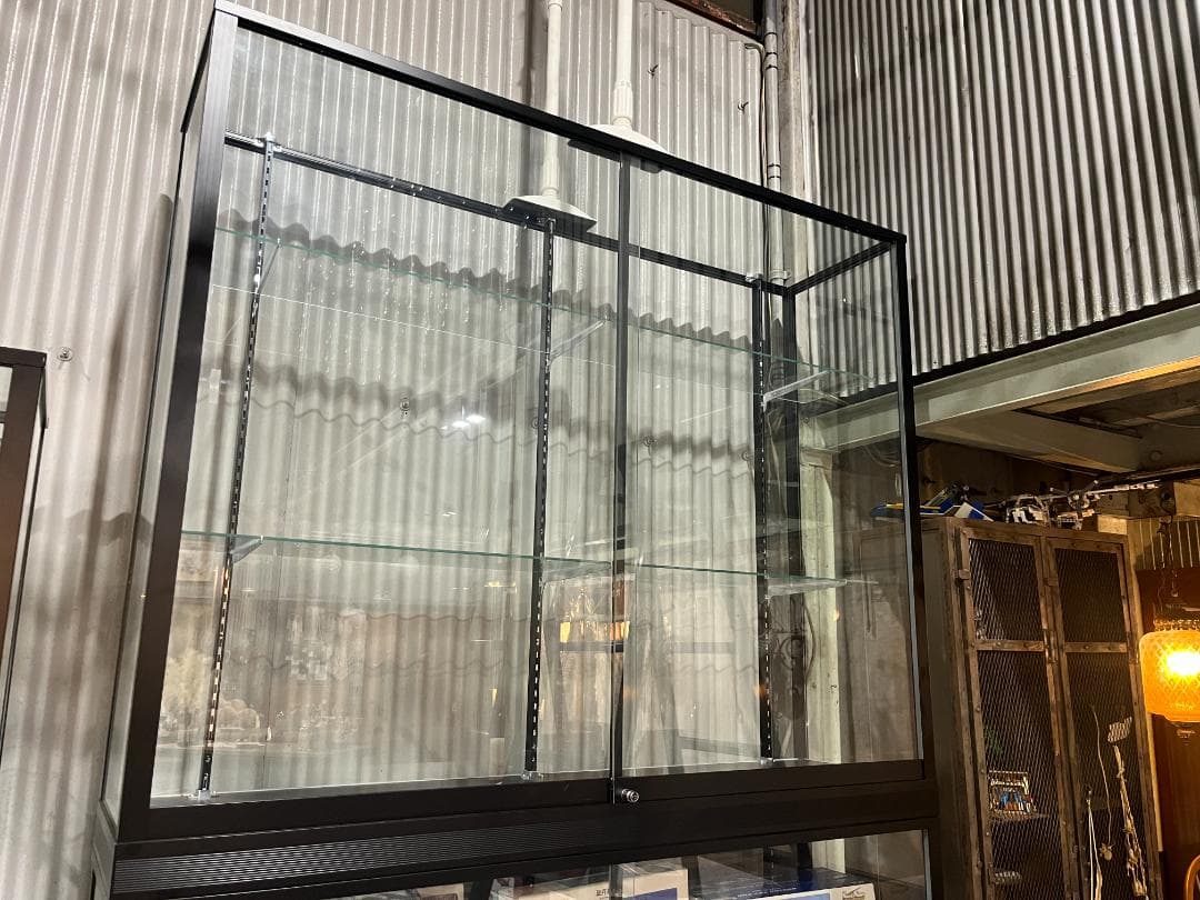 【引き取り限定③】ガラス棚 / ショーケース