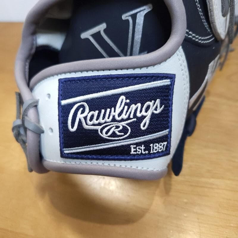 ローリングス MLB TEAM NYヤンキース アーロンジャッジ型 軟式グローブ