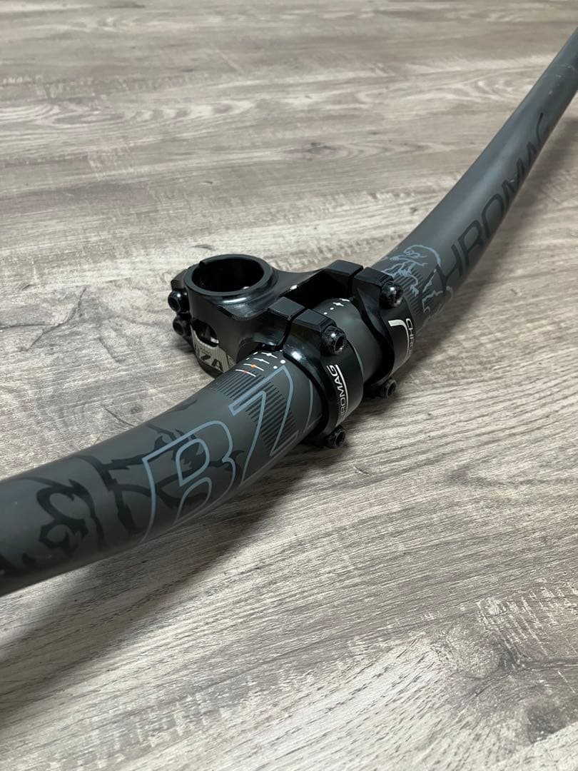 CHROMAG BZA 800mmハンドル & 50mmステムセット