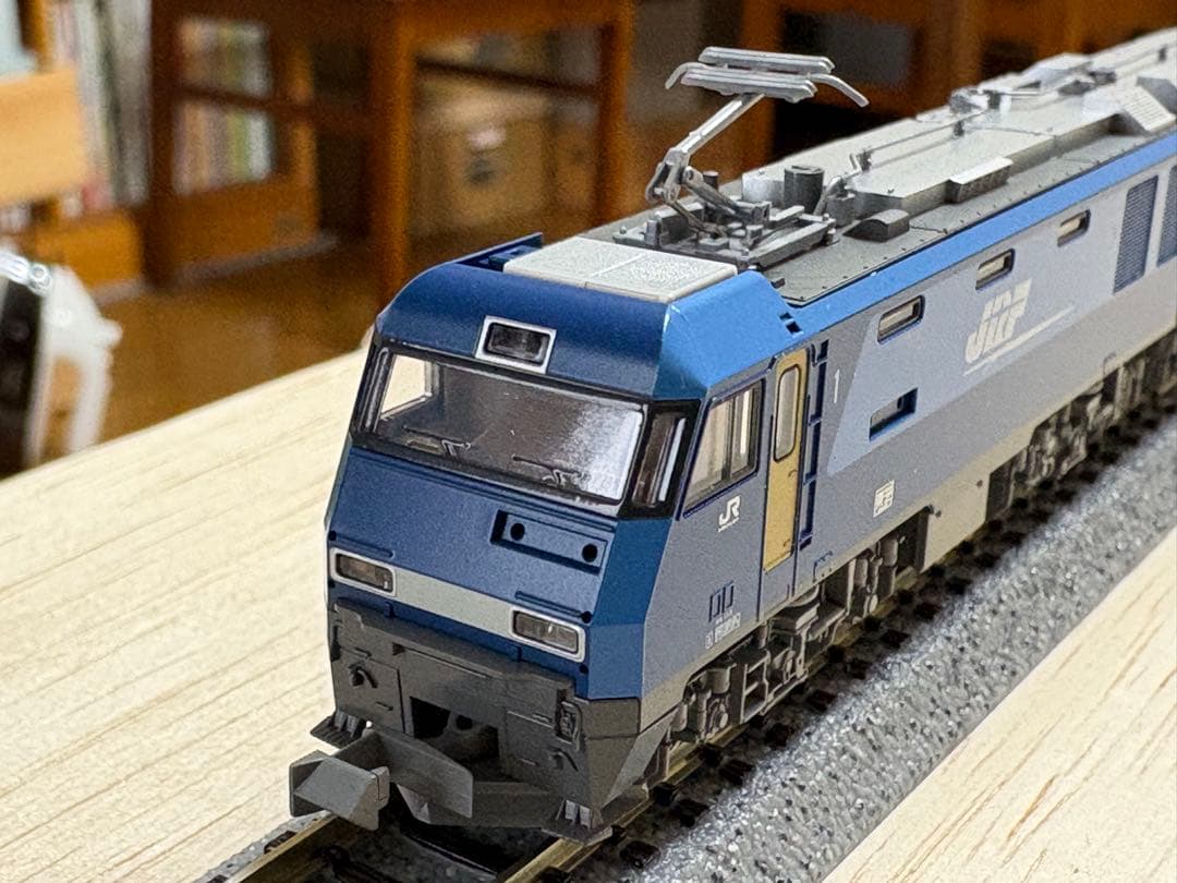 KATO 3045-1_EH200 量産形