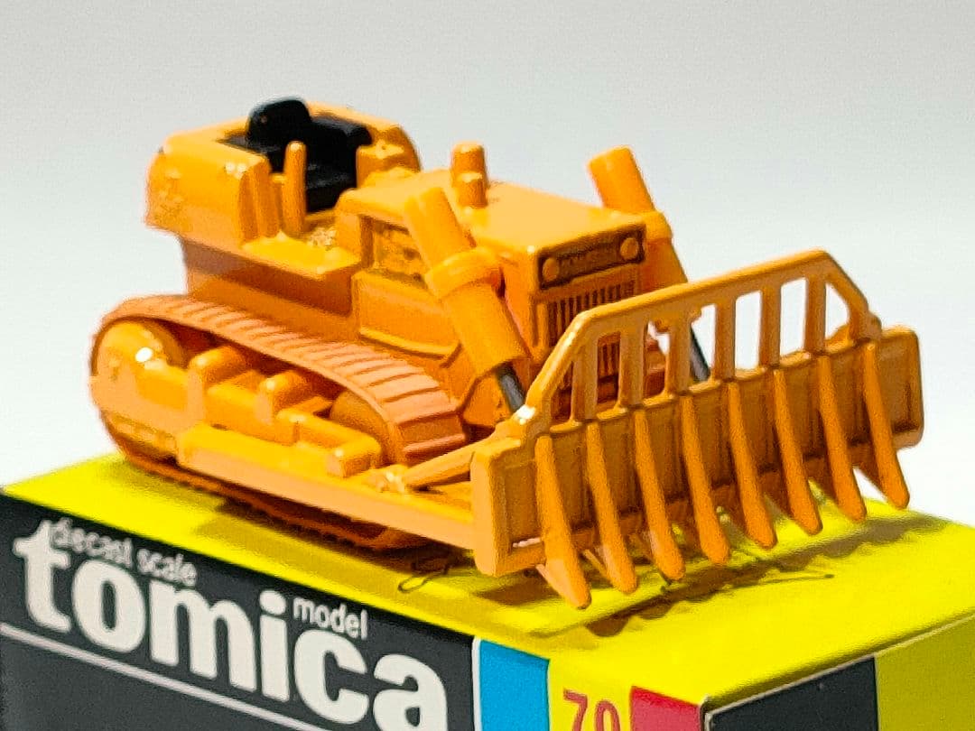 黒箱トミカ 70　小松レーキドーザ　美品　日本製　デッドストック