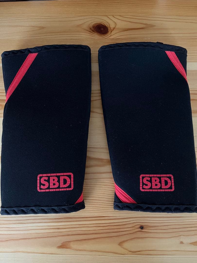 【超美品】SBD ニースリーブ Sサイズ 左右セット