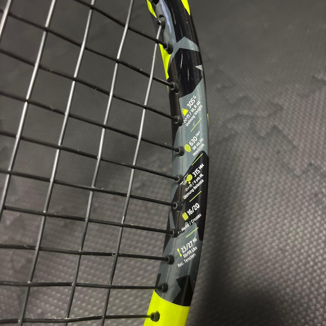 バボラ　ピュアアエロ98 硬式テニス　ラケット