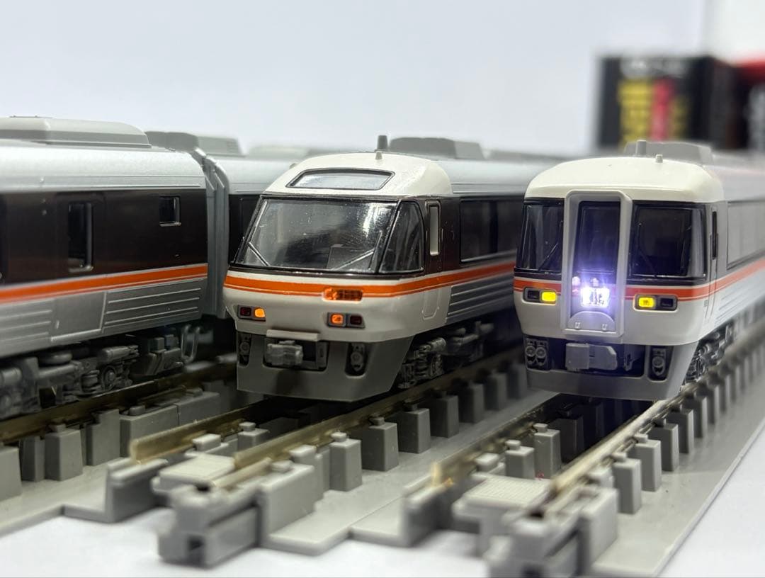 KATO キハ85系　特急鈴鹿グランプリ号　タイプ4両セット