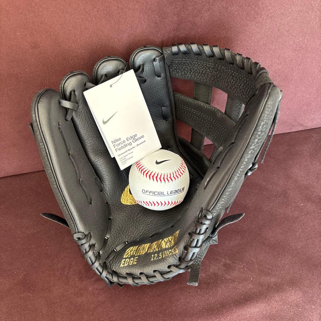 NIKE野球グローブ左用　Force Edge Fielding Glove