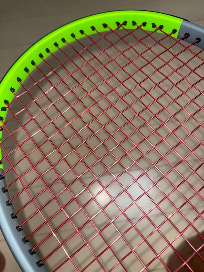 ウィルソン テニスラケット BLADE 98 V7 305g 18x20