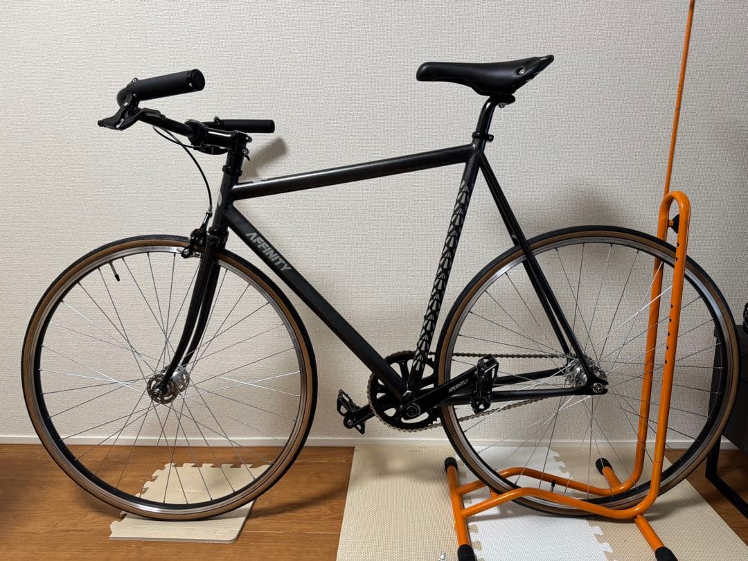 AFINITY ロープロ　Mサイズ