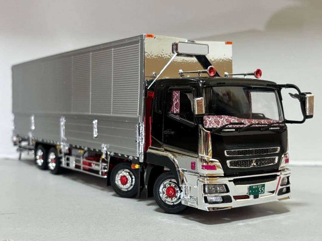 1/32 デコトラプラモデル スーパーグレート 4軸低床冷凍ウイング