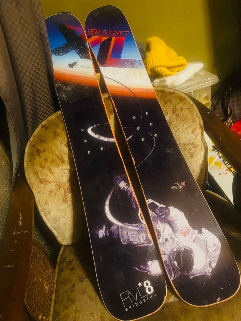 Rvl8 スキーボード　Blunt XL ファットスキーボード　ロッカー