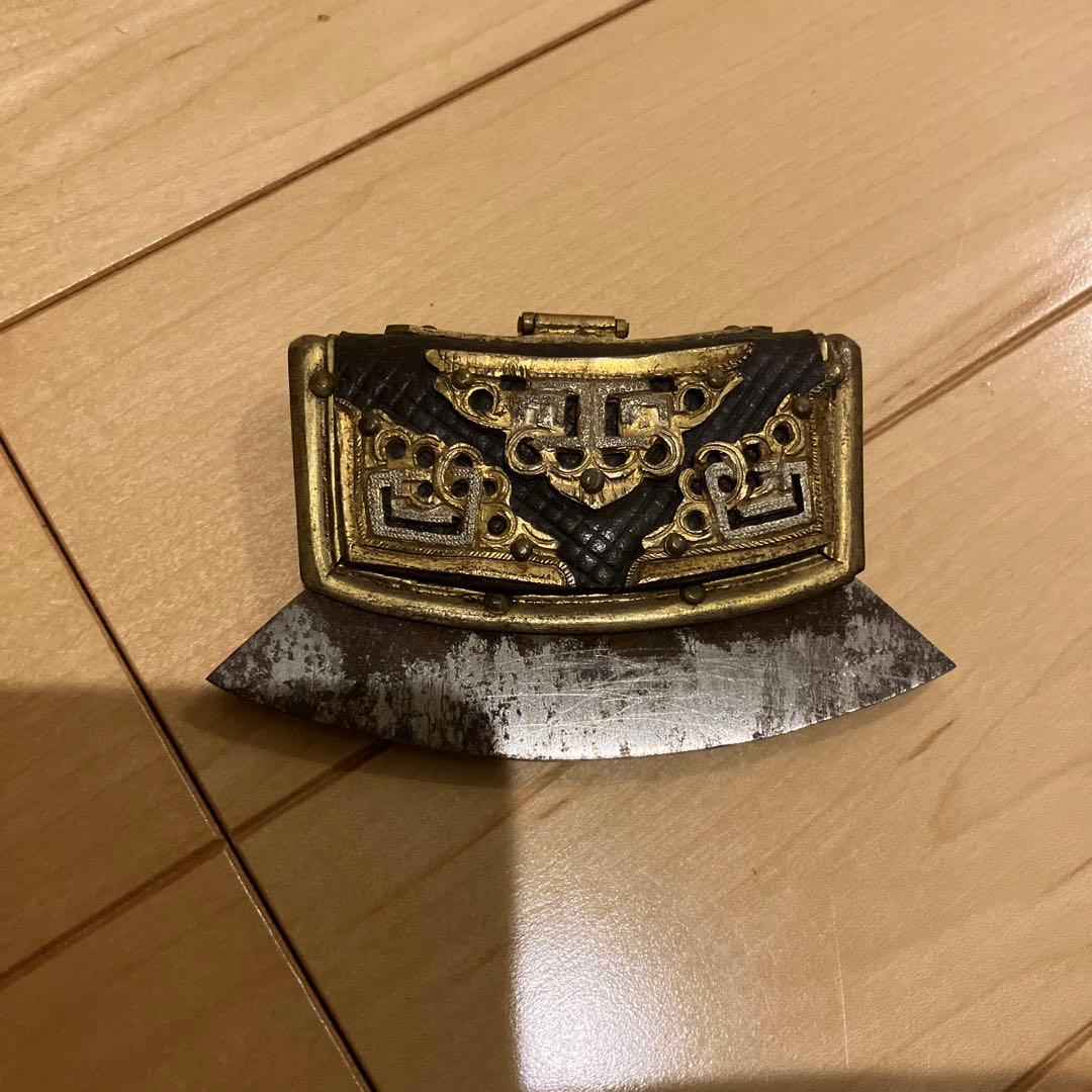 薬入れ　刻みタバコ入れ　小物入れ