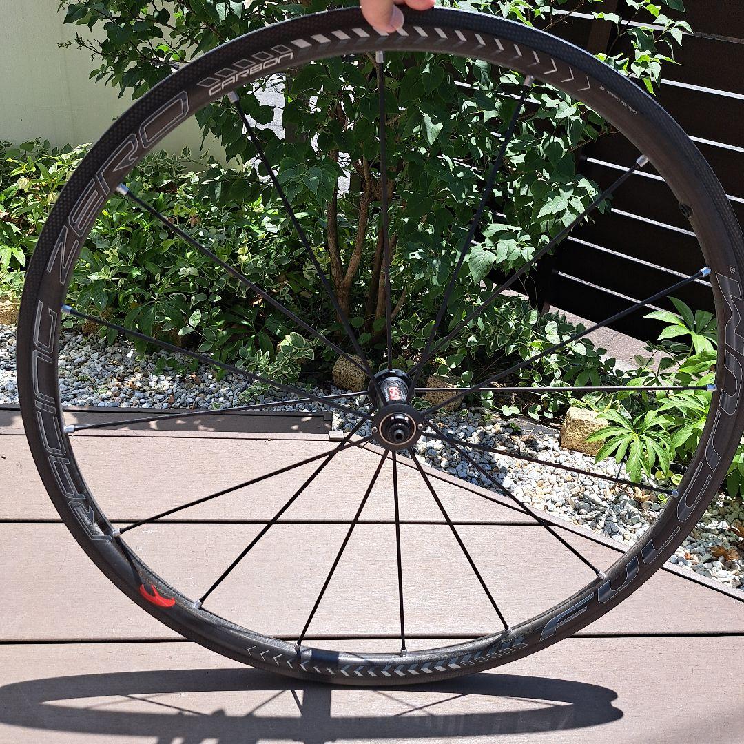 フルクラム　レーシングゼロカーボン