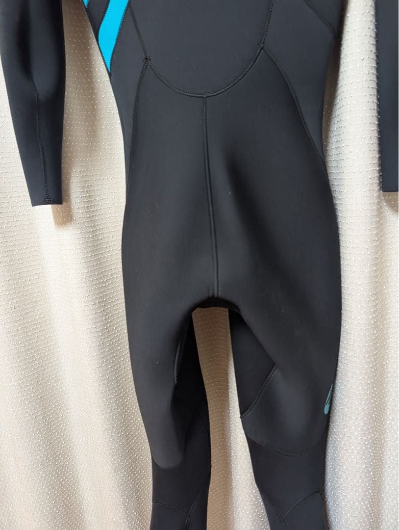 AIRTIGHT(エアータイト)3×2mm フルスーツ メンズMサイズ相当