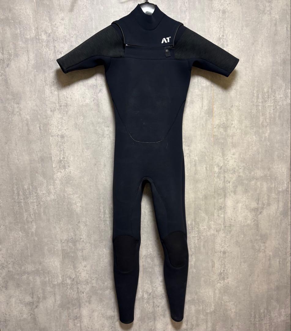 AIRTIGHT エアータイト　ウェットスーツ　XL