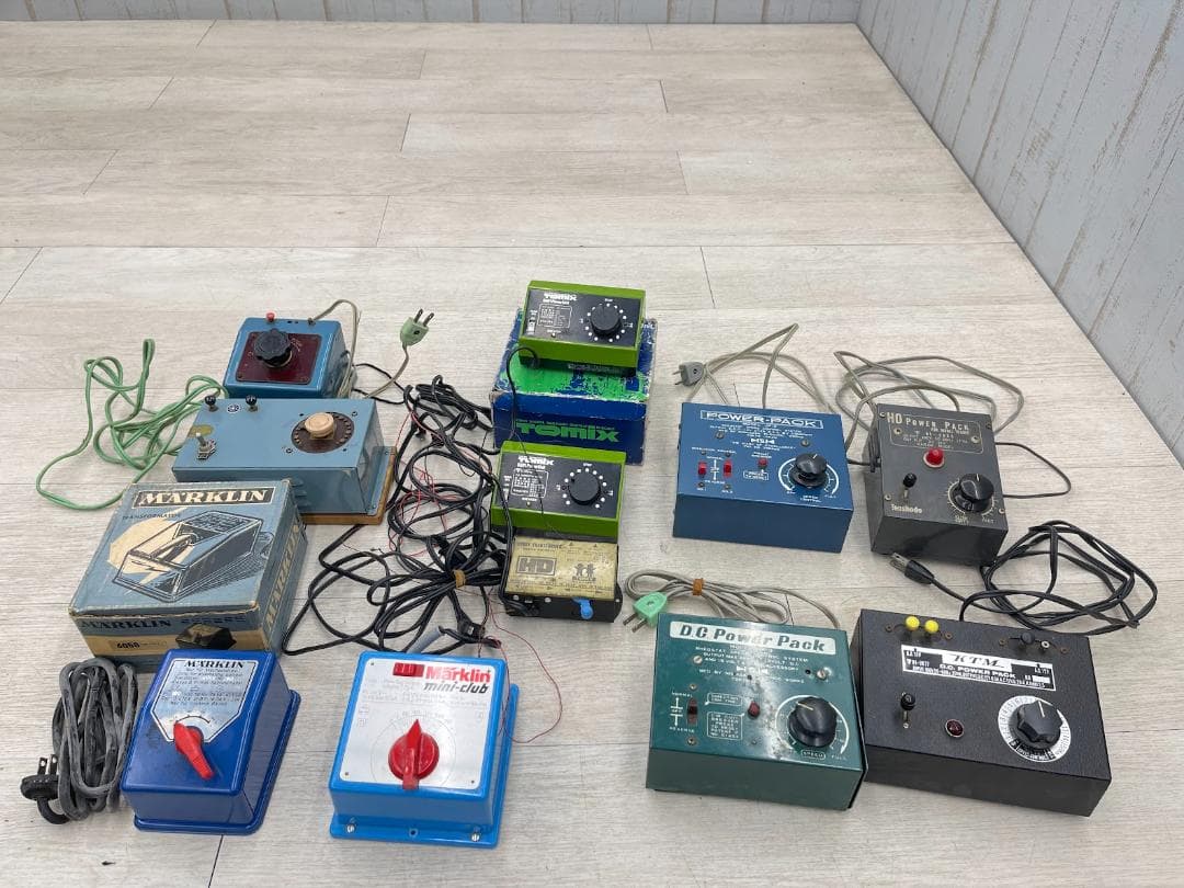 鉄道模型 変圧器 メルクリン KTM 天賞堂 パワーパック 他 11点 まとめて